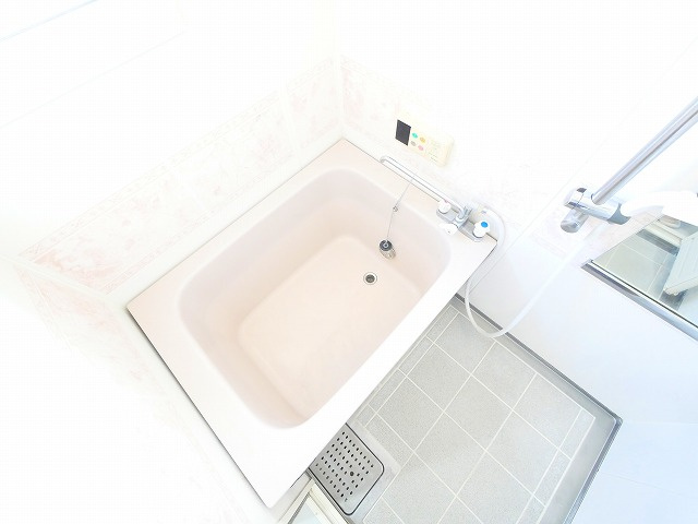 中登美第二団地 B棟の浴室