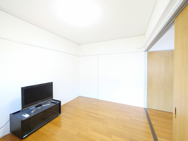 中登美第二団地 B棟の居間・リビング