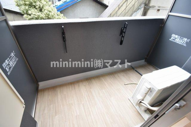 プレサンス堺筋本町ディスティニーのバルコニー