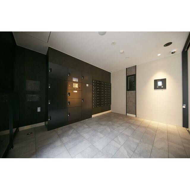 アーバネックス上野元浅草のロビー