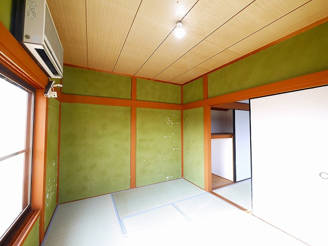 西田中町戸建（西田中町571-9）の和室