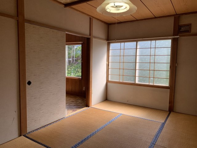 緑ヶ岡5丁目3LDK借家の和室