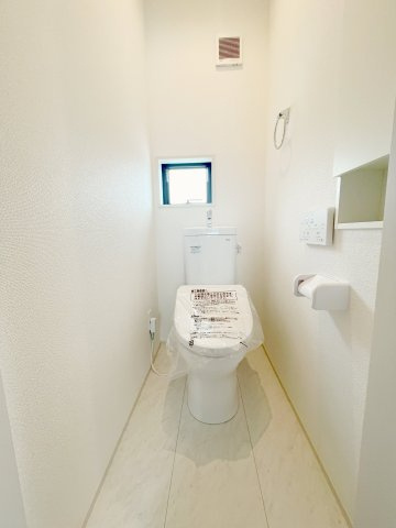 熊谷市宮町　GRAFARE　全1棟のトイレ|あると便利な複数トイレ！お出かけ前や朝のバタバタ時間の混雑緩和にも効果的♪