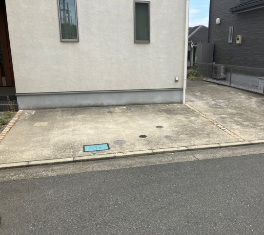 森崎戸建の駐車場