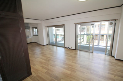 【寝室】 | シャンボール豊中