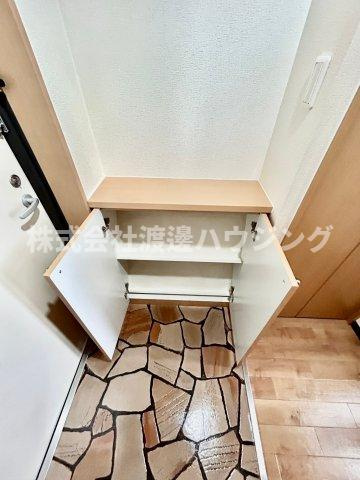 エクセレント上新13の収納|玄関収納