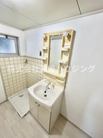 エクセレント緑地公園の洗面所