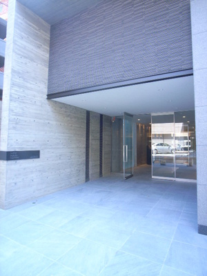 【エントランス】 | サヴォイ博多スーペリア