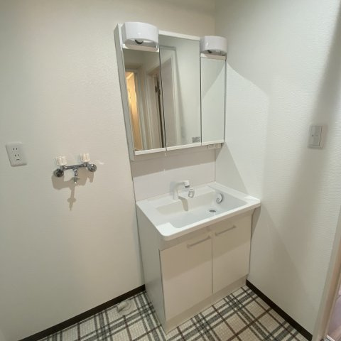 シャルム東町・5番館の洗面所