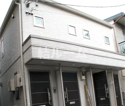 北区滝野川５丁目のアパートの外観