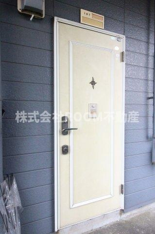 ガーデンTNⅠ・Ⅱの玄関|玄関です