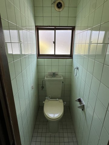 津山市二宮　中古住宅　4DKのトイレ