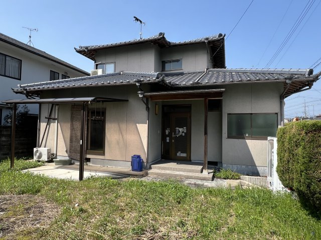 津山市二宮　中古住宅　4DKの外観