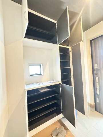 【玄関】 | 新築一戸建て「小田原市堀之内2期」