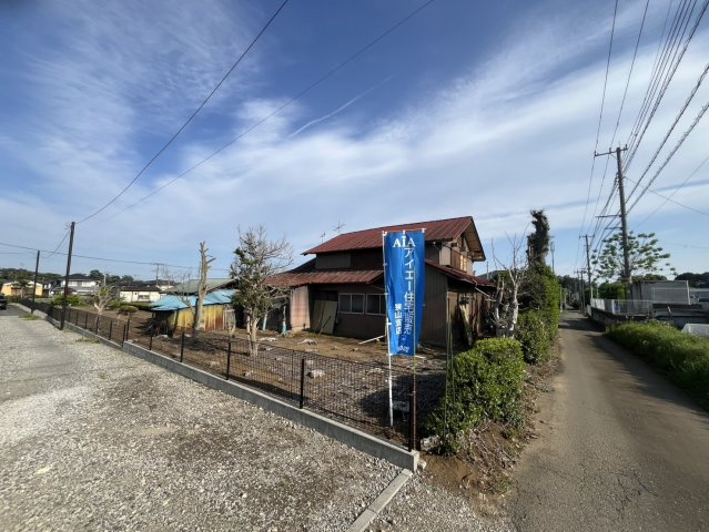 土地 入間市新光 の前面道路含む現地写真|間口広々！