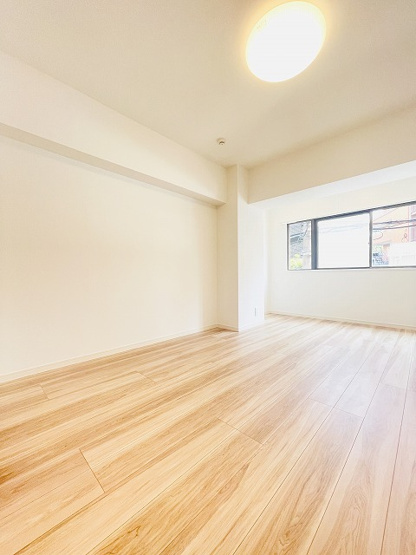 【洋室】 | ライオンズマンション薬院第2 | 9.4帖洋室