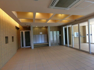 【エントランス】