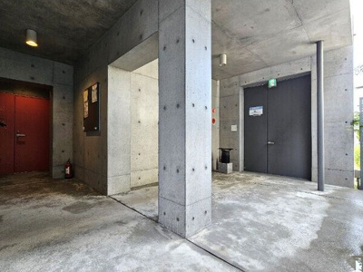 【エントランス】 | TASHIRO71