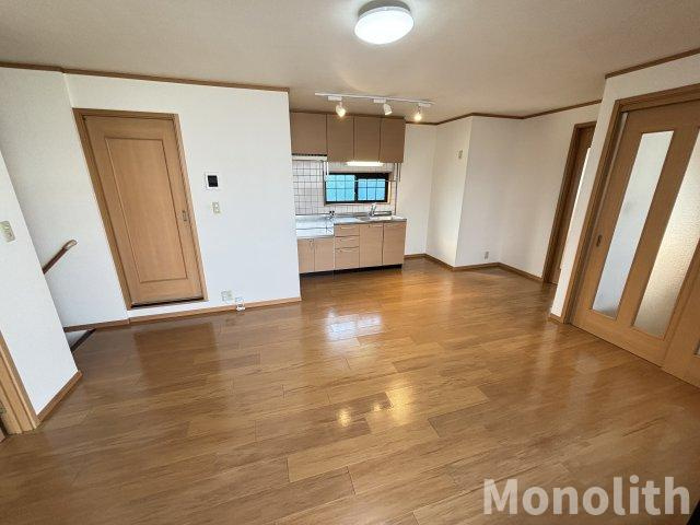 サニーフレグランスの居間・リビング