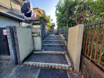 【前面道路含む現地写真】 | 中古戸建　学園南2丁目