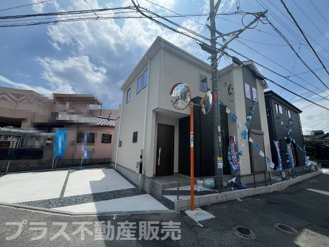 【外観】 | 春日市須玖北4丁目2期　1号棟（全2棟）【仲介手数料無料・0円】 | 現地写真。プラス不動産販売なら、現場の全ての棟をまとめてご見学頂けます。