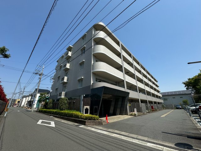 ライフレビュー町田パークフロントの外観