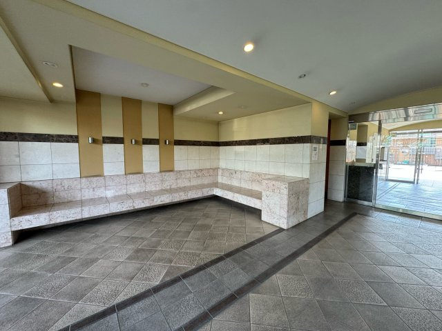 ライフレビュー町田パークフロントのロビー