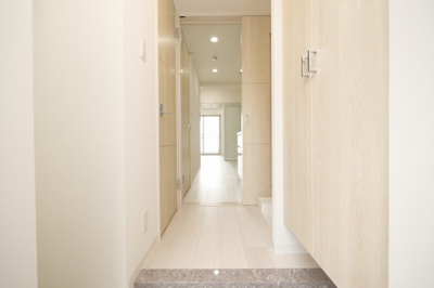 【玄関】 | Dimora難波 | きれいな玄関です