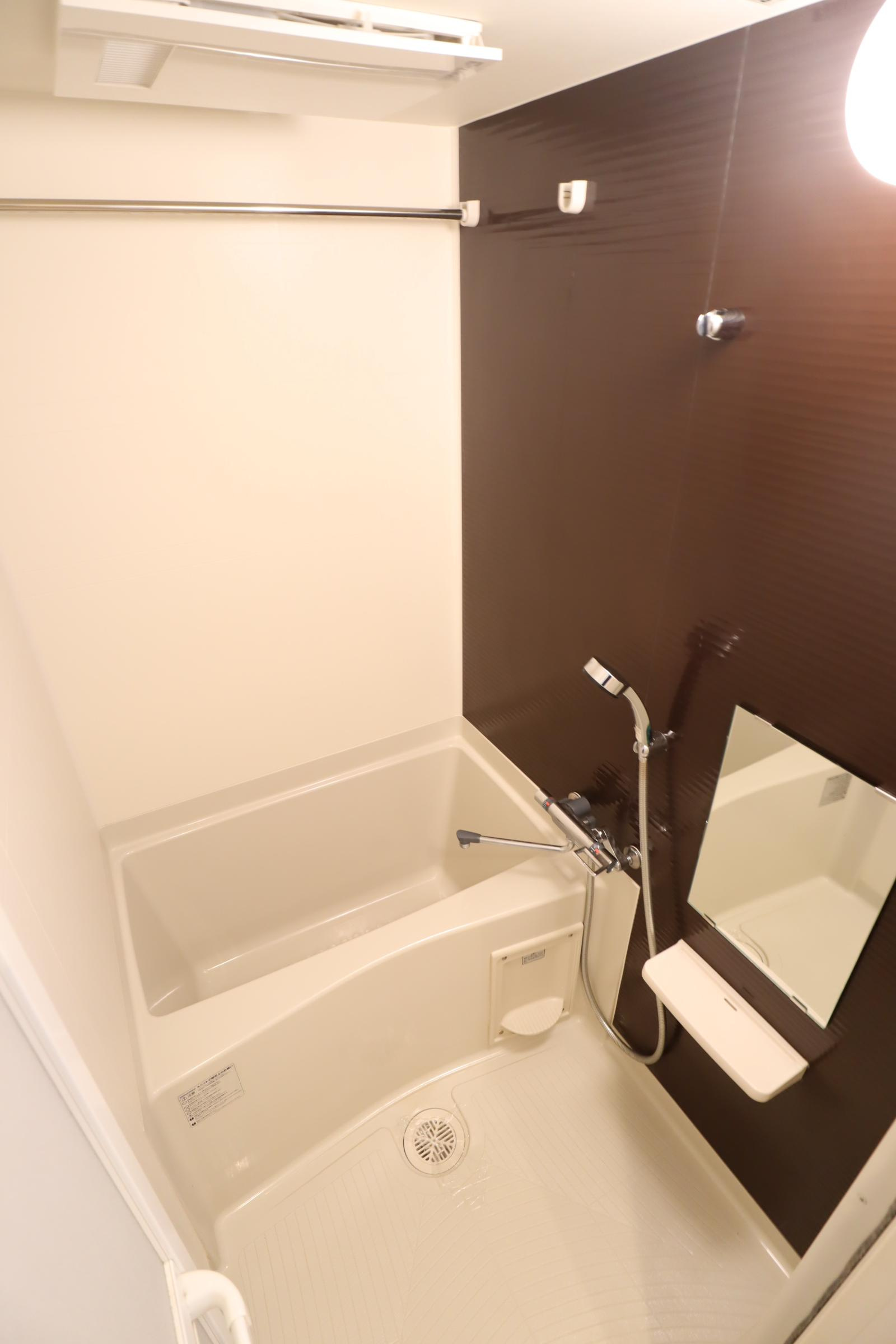 大阪市城東区今福東３丁目の賃貸マンションの浴室