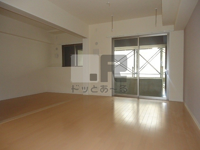 アポロ久留米東の居間・リビング|同タイプ　イメージ写真