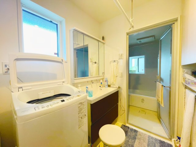 居住年数1年！築浅大和ハウスセキュレアシリーズの脱衣所
