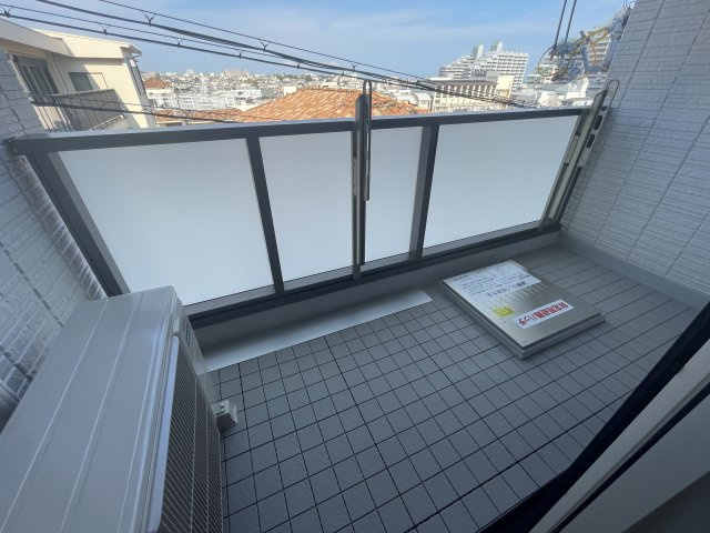 Avenir旭ヶ丘のバルコニー