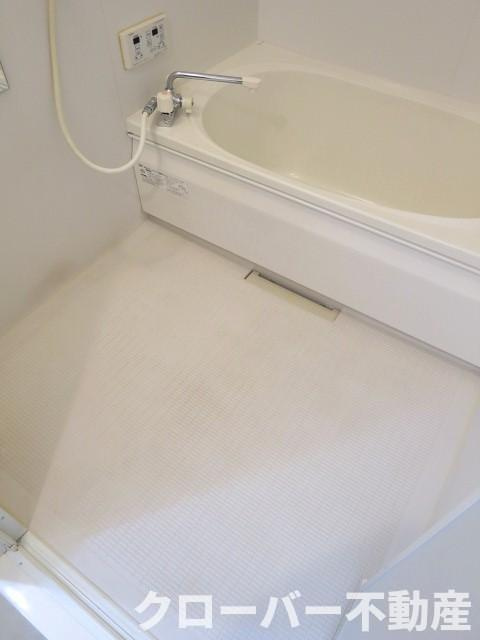 ハイネスαの浴室