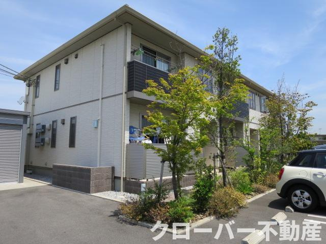 ハイネスαの外観