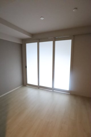 大阪市都島区片町１丁目の賃貸マンションの寝室