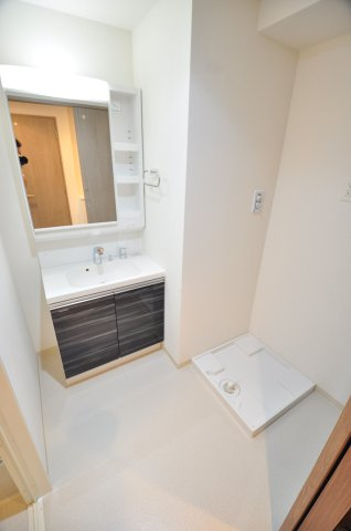 大阪市都島区中野町４丁目の賃貸マンションの独立洗面台