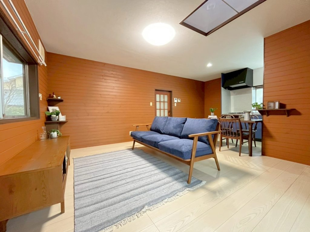 【居間・リビング】の画像