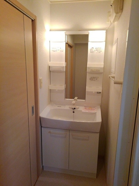 ジーラ・ソーレ　Ⅱの洗面所|洗面所