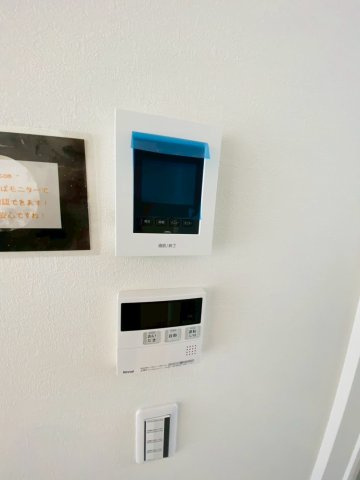 ケイアイテラス／大津町高尾野／４LDK／１号棟のセキュリティ|来客時に顔を見て対応できるモニター付きインターホン。