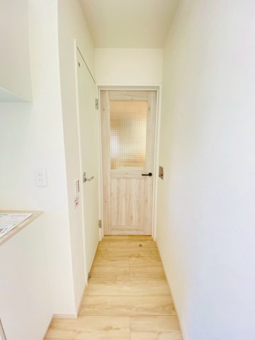 ケイアイテラス／大津町高尾野／４LDK／１号棟の玄関|明るい色調の玄関。