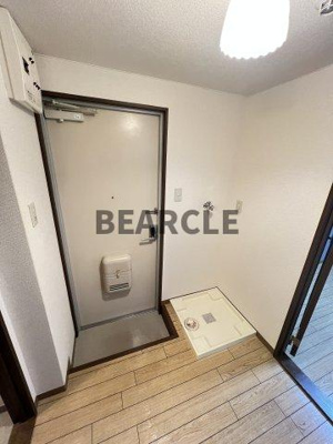 【玄関】 | バインオーク・NIC