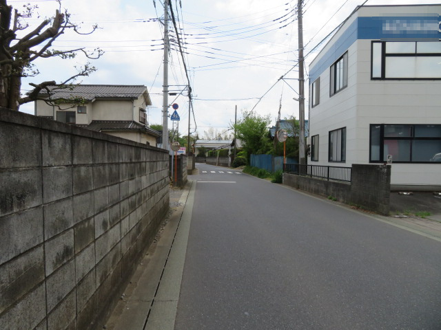 北葛飾郡松伏町大字築比地の工場