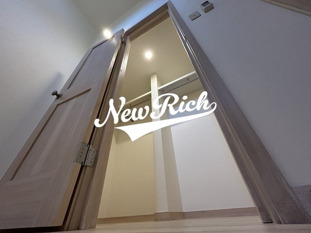 前橋市朝倉町４丁目のアパートの収納