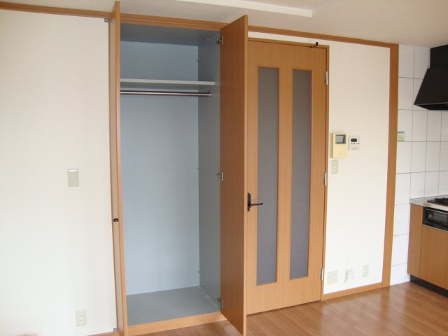 メゾンドコンフォース　Ⅰの収納|クローゼット