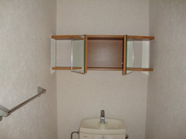 メゾンドコンフォース　Ⅰの収納|トイレ収納