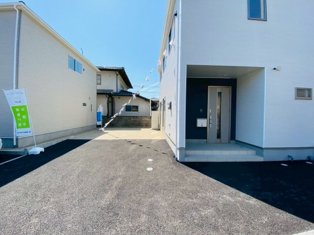 クレイドルガーデン／菊陽町津久礼第10／２号棟の駐車場|駐車スペースは２台分