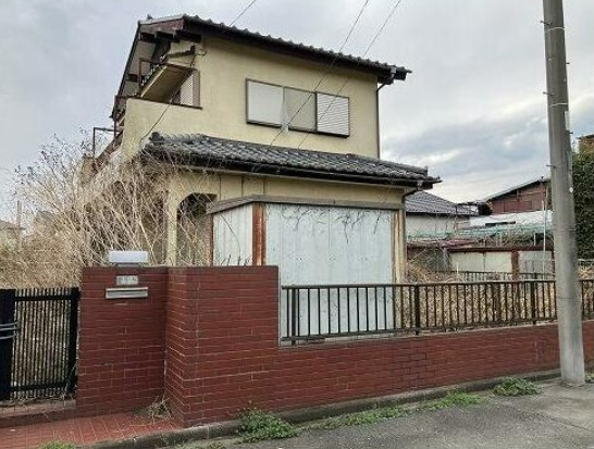 【中古】坂戸市石井中古住宅の外観|敷地62坪のゆとり♪