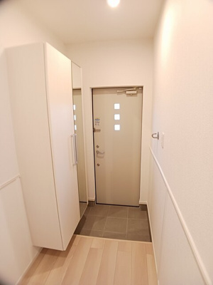 【玄関】 | ガラシアⅢ