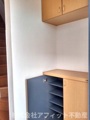 【玄関】 | エーデルハイム新湯野 | シューズボックス付き