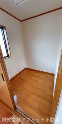 【収納】 | エーデルハイム新湯野 | 納戸2帖